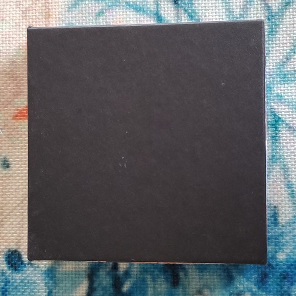 Alex and Ani Four Leaf Clover Bracelet - Picture 15 of 15